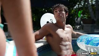 Linzee Ryder – Rides Her Stepson