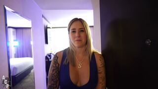 SubGirl0831 Soborna a un Policía Bbc con Sexo Caliente en el Hotel