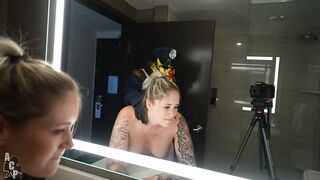SubGirl0831 Soborna a un Policía Bbc con Sexo Caliente en el Hotel