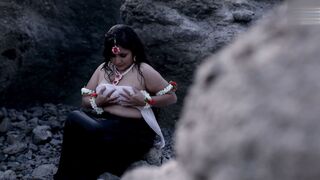 Rajsi Verma Outdoor Beach Uncut vidieo 2
