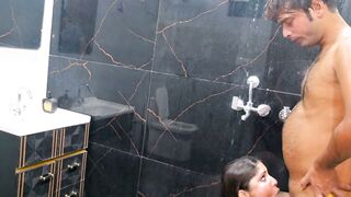 Khushi Midnight Bathroom Uncut