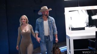 Carter James – Sexy Blonde Hotwife Dicked Down