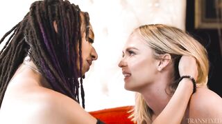 Aelin Blue & Lilly Bell - Caterer To The Rescue