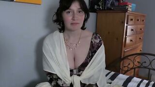Bettie – Mommy Magicked into Ahegao Slut - 28min