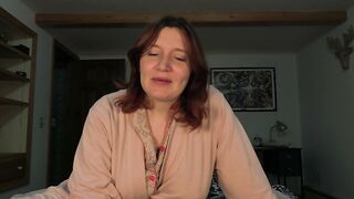 Bettie - Mom's First Time - 29min