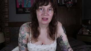 Bettie - Mom's Art Imitates Life - 1hr 1min